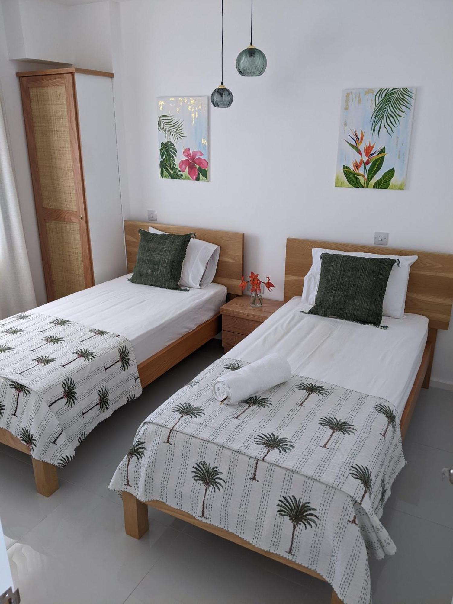 Seaview Serenity Apartment Flic-en-Flacq Esterno foto