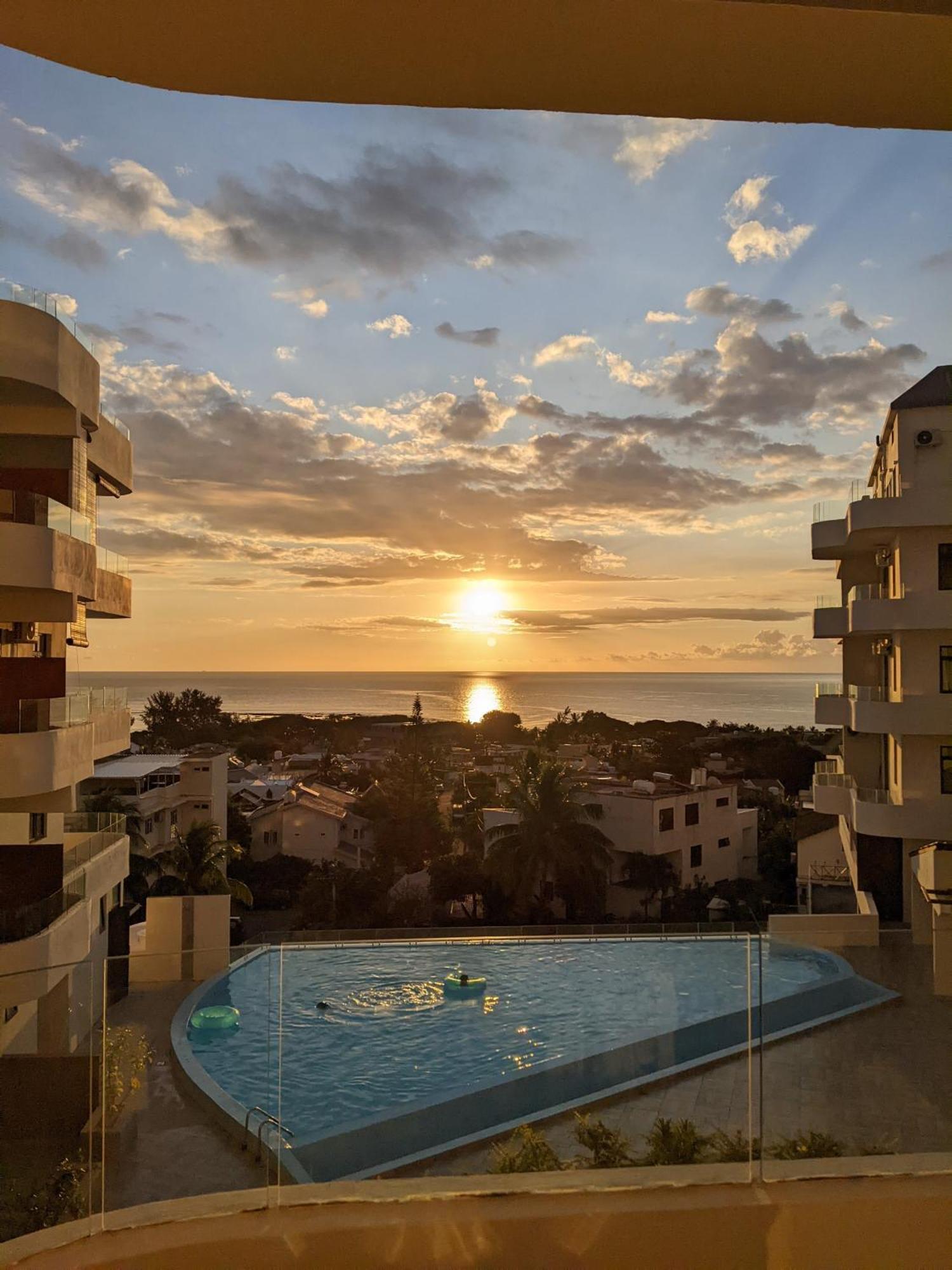 Seaview Serenity Apartment Flic-en-Flacq Esterno foto