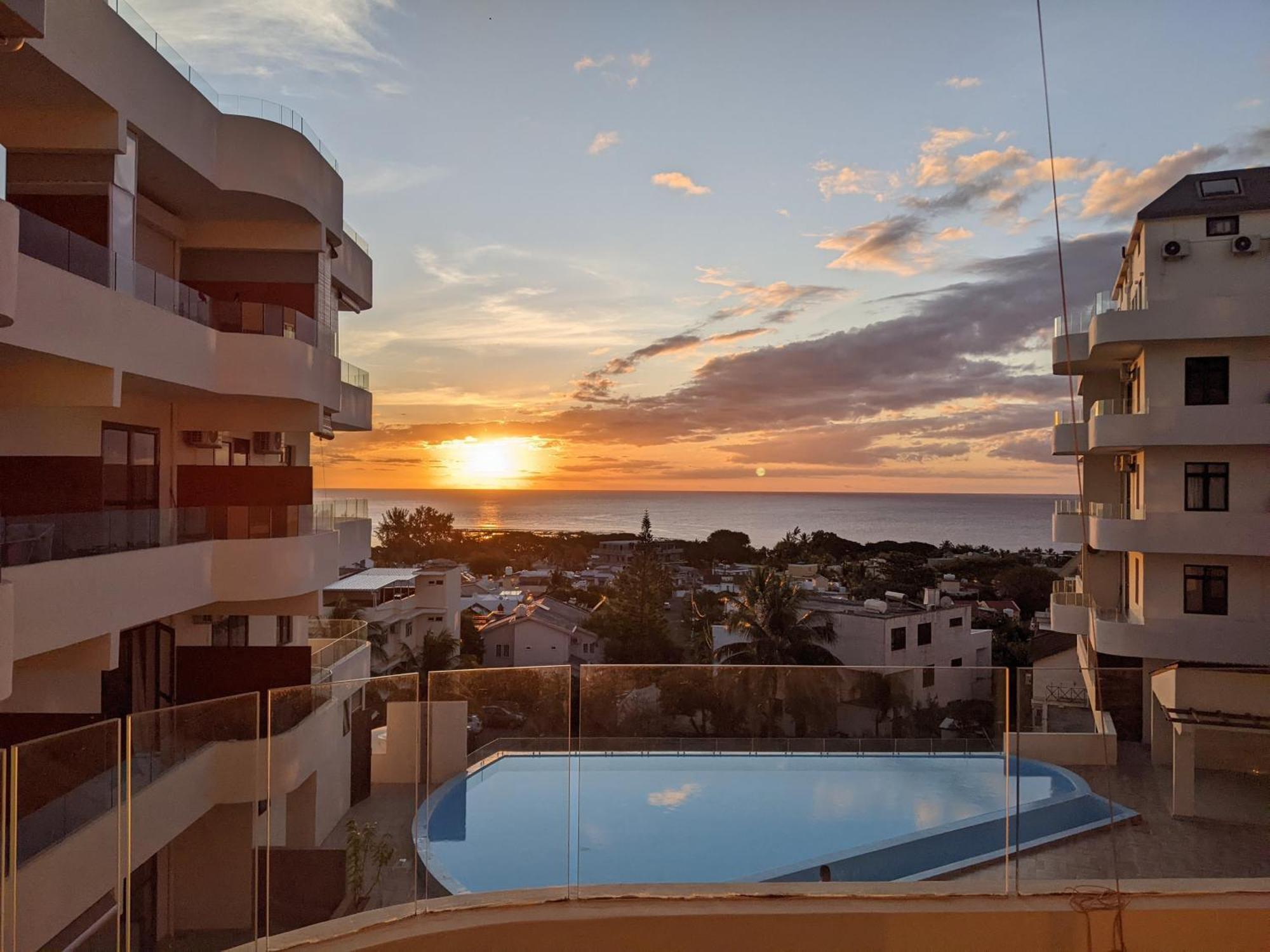 Seaview Serenity Apartment Flic-en-Flacq Esterno foto